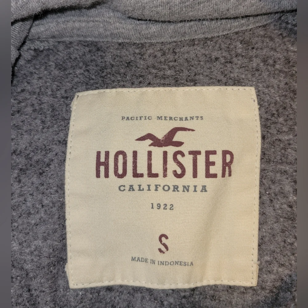 Hollister Southern California Gray1 Cropped Hoodie Embroidered‎ Roses Sz Small